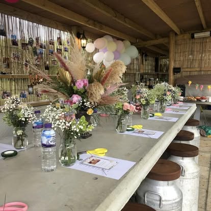 Hen Glamping Sussex